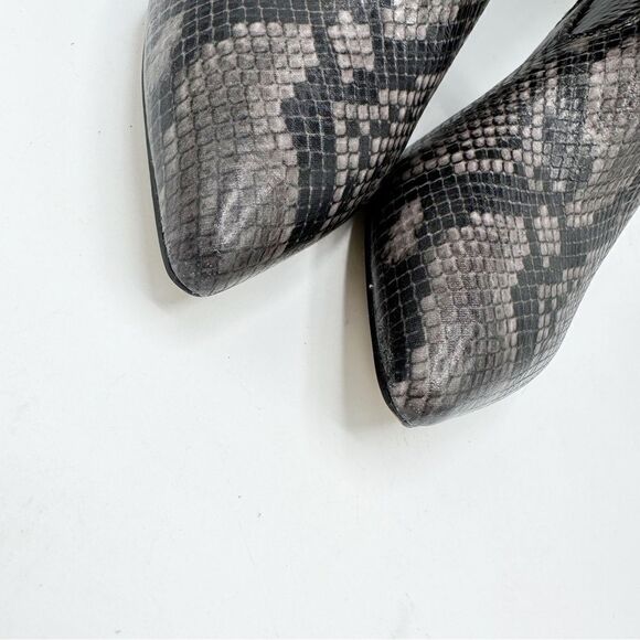 Marc‎ Fisher Women's Retie 2  Gray Leather Snake Skin Look Boots 8M US - Picture 9 of 14